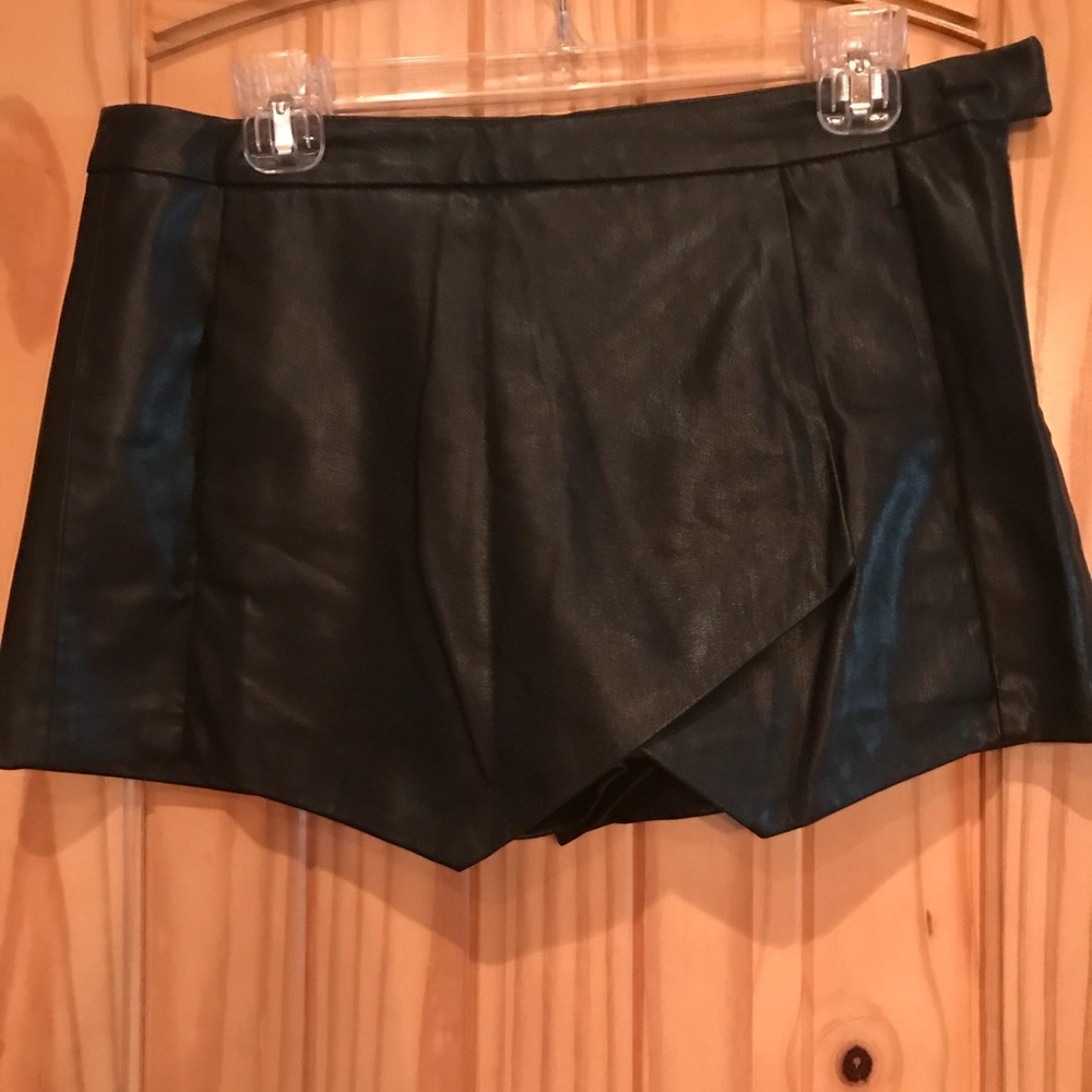 Zara Faux Leather Skort